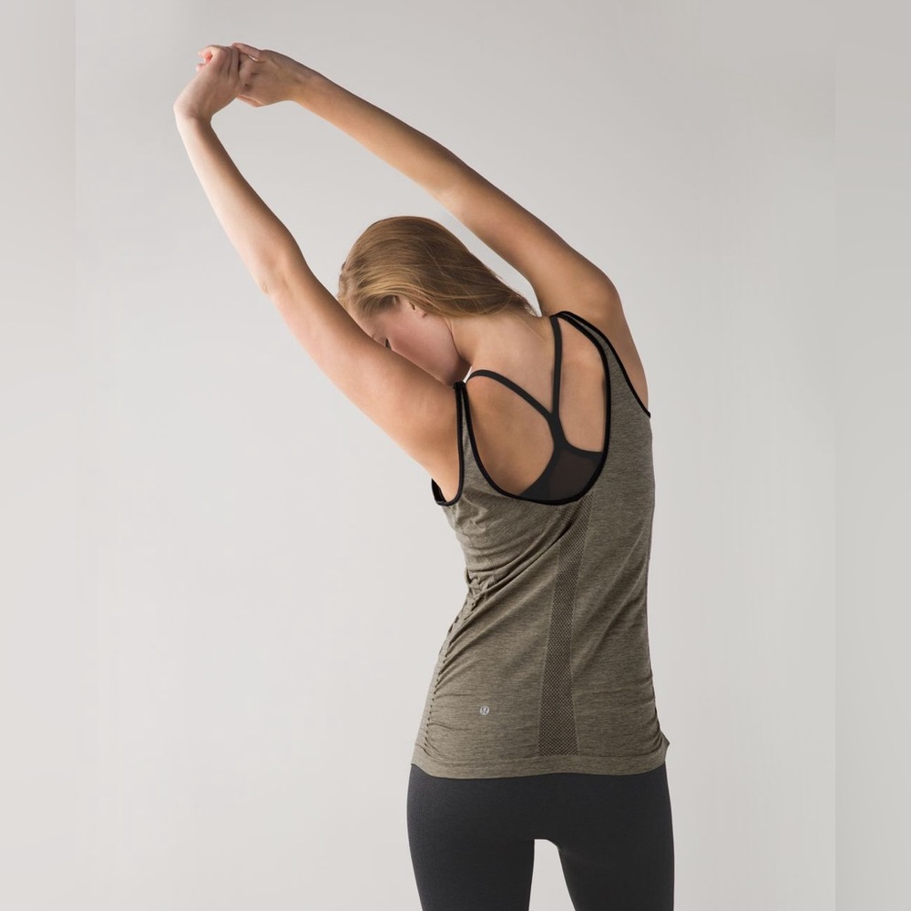 Lululemon In The Flow Tank Heathered Fatigue Green size 4